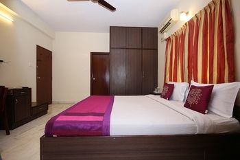 Oyo 2388 Hebbal Hotel Bangalore Exterior photo